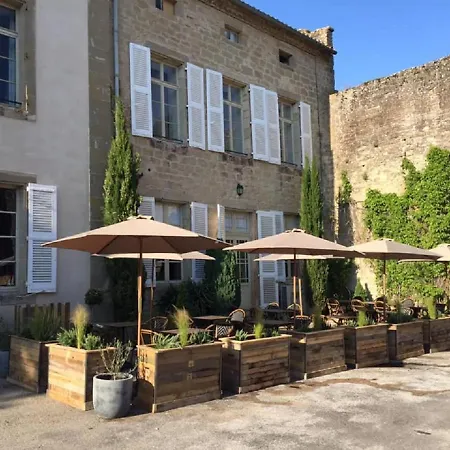 Chateau De *